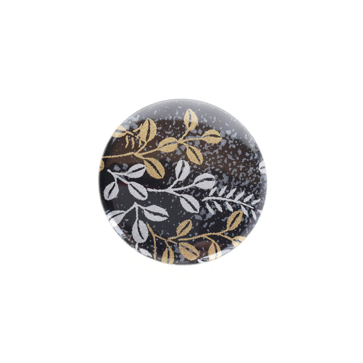 aimant en papier japonais de 45mm de diamètre aux motifs de feuillages variés dans les tons noirs, dorés et argentés M978 adeline klam