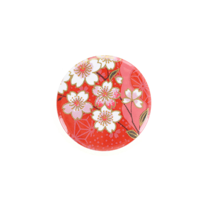 aimant en papier japonais de 45mm de diamètre aux motifs de fleurs de cerisiers et dessins variés sur fond rouge orange M385 adeline klam