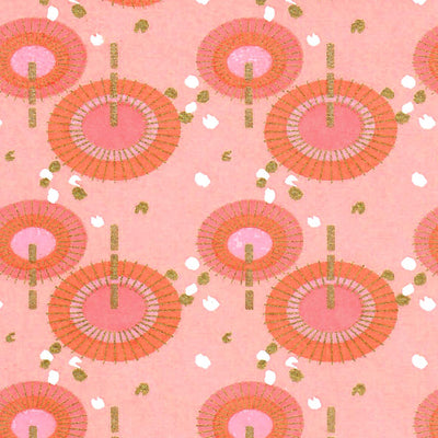 carré de 10cm par 10cm de papier japonais yuzen chiyogami aux motifs d'ombrelles dans les tons roses, saumon et dorés adeline klam (M1011)