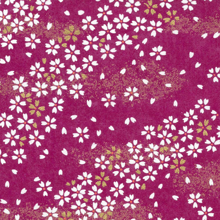 papier japonais yuzen chiyogami aux motifs de fleurs au vent sur fond violet pourpre adeline klam (M985) de 10cm par 10cm