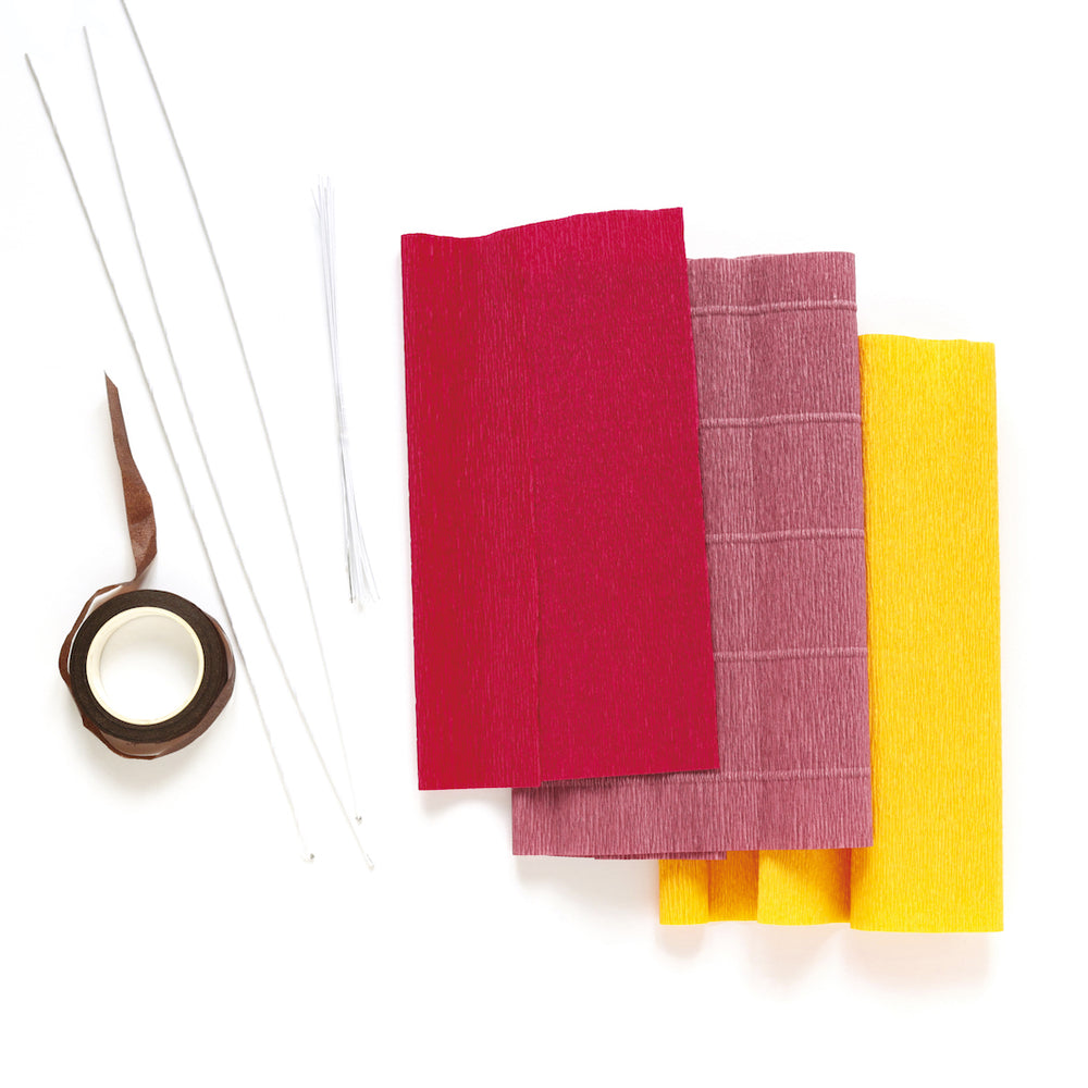 photo packshot du matériel du kit 3 branchages de feuilles d'érable en crépon rose fuchsia foncé, lie de vin et jaune moutarde « rio » adeline klam