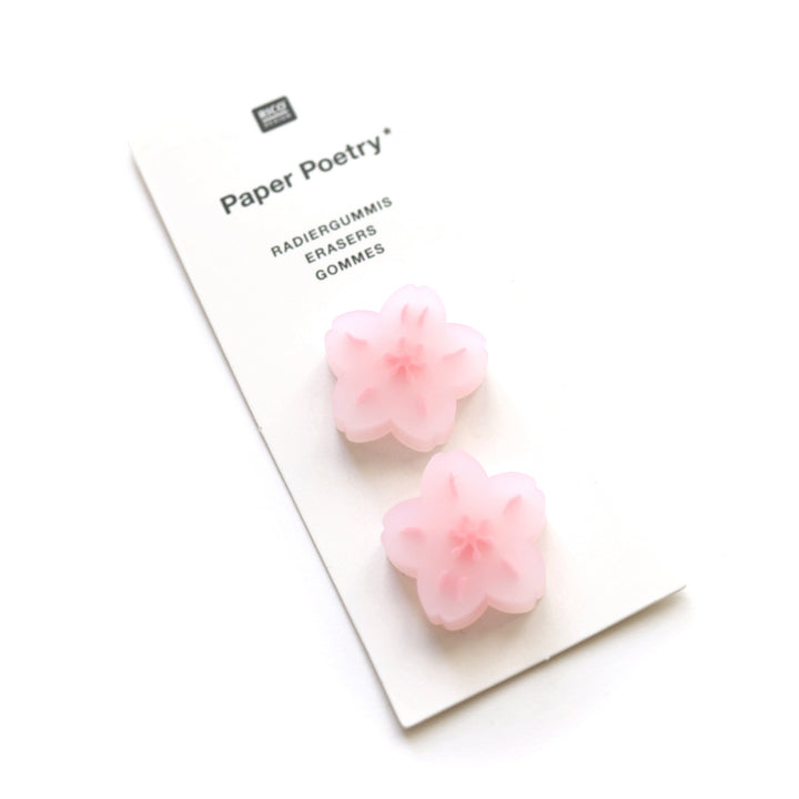 photo packshot du packaging du lot de 2 gommes en forme de fleurs de cerisier rose clair rico design