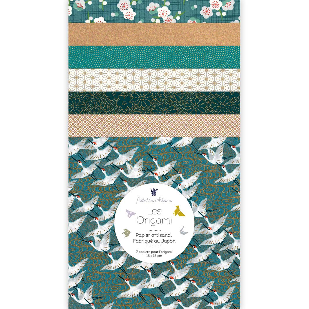 photo packshot du set de 7 carrés de papiers japonais adeline klam de 15cm par 15cm dans les tons bleu canard, blancs et dorés « venise » E3 adeline klam