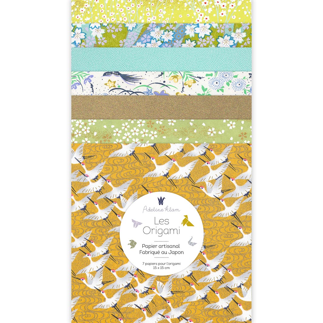 photo packshot du set de 7 carrés de papiers japonais adeline klam de 15cm par 15cm dans les tons jaune acidulé, vert d'eau, vert amande, dorés et jaune moutarde « champêtre » (T10) adeline klam