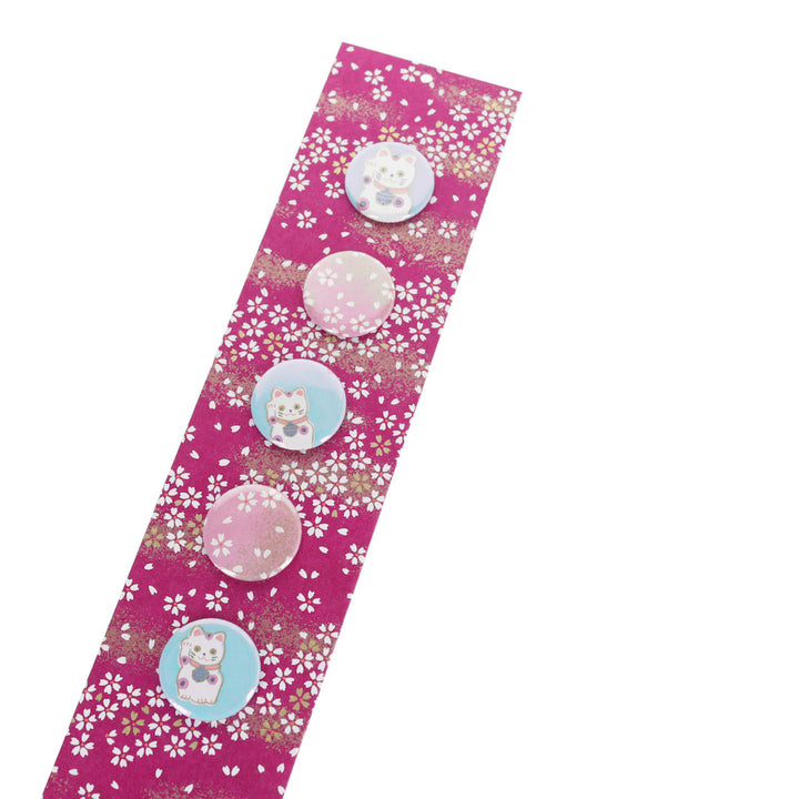 photo packshot avec une vue de biais du pêle-mêle tapissé du papier japonais aux motifs de fleurs au vent violet pourpre M985 adeline klam