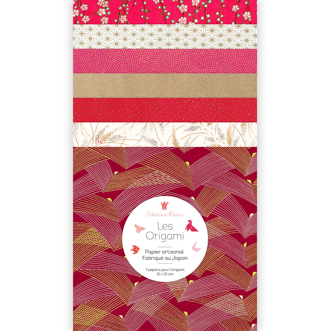 pochette de 7 carrés de papiers japonais adeline klam de 15cm par 15cm dans les tons rouge rose et doré « rubis »