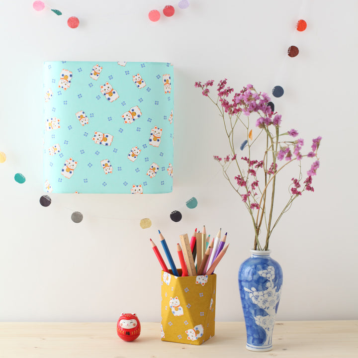 Applique murale japonaise - Maneki Neko - Menthe, Orange et Bleu Violet - M838