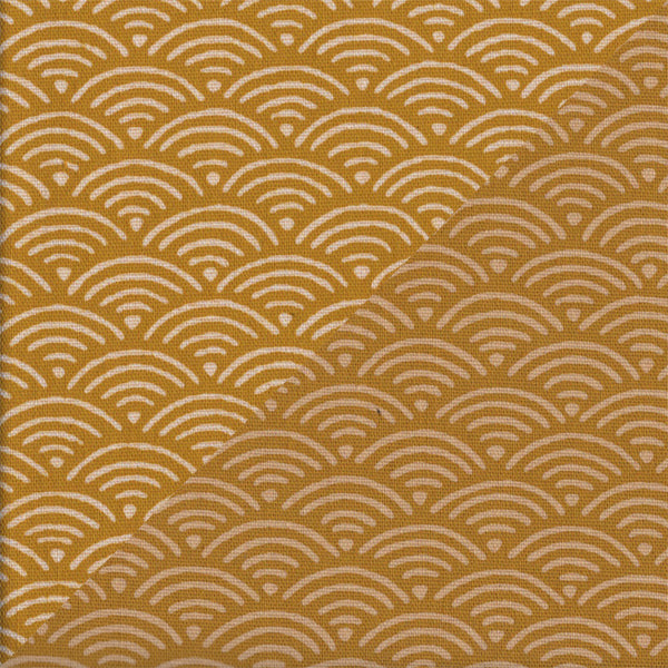 Tissu japonais Vagues inversées blanc beige fond moutarde - T362