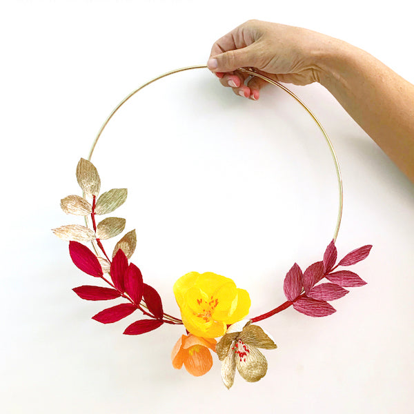 Atelier Suspension de Fleurs en Crépon - Samedi 22 Novembre 2025 - 14h30