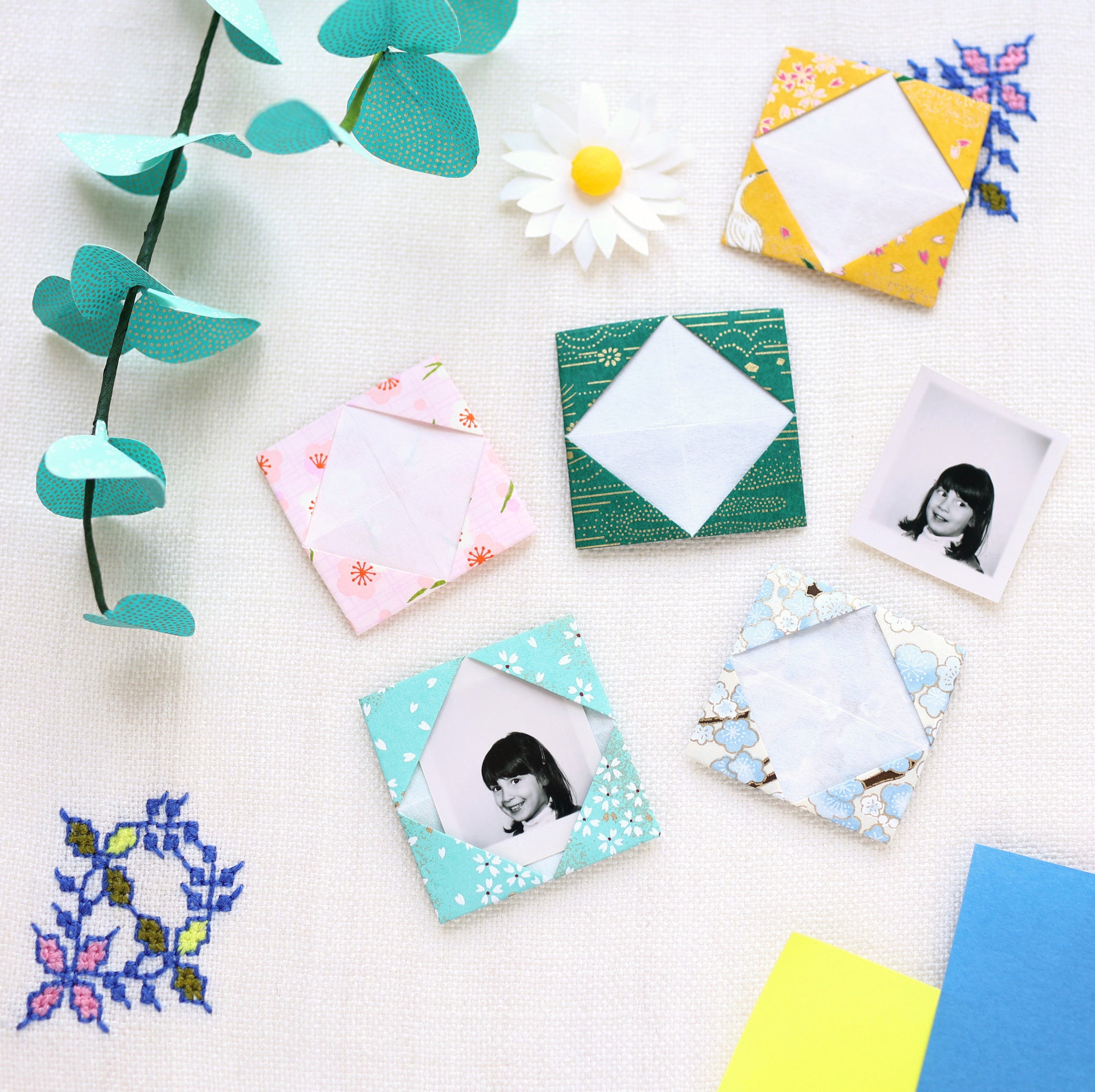 Origami Picture Frame Merry Christmas And Happy New Year Border Frame