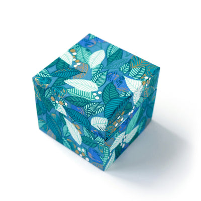 boite bleue fermée de 200 papiers origami aux motifs traditionnels