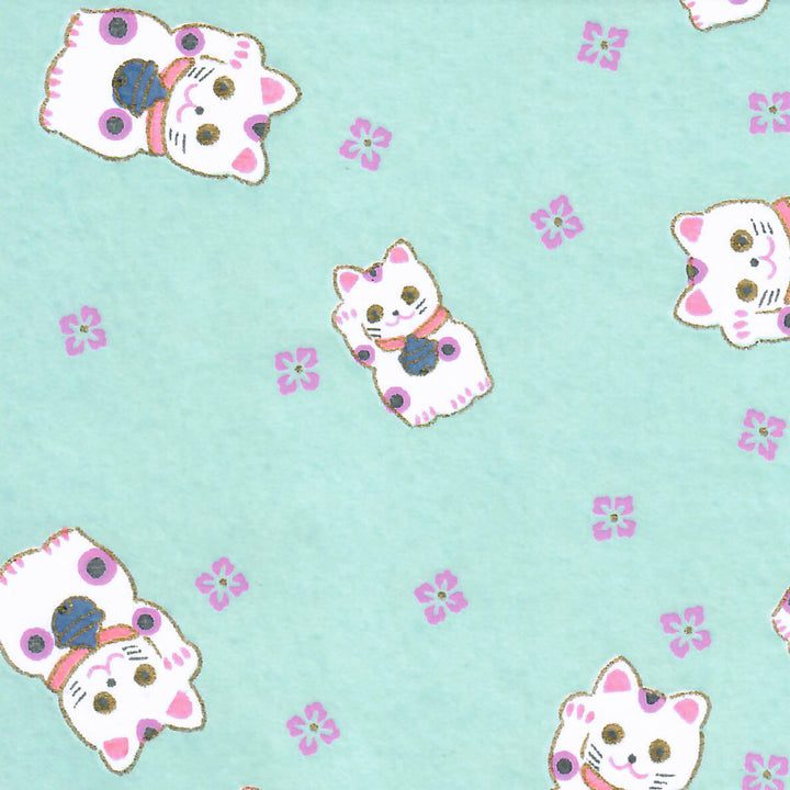 carré de 10cm par 10cm de papier japonais yuzen chiyogami aux motifs de maneki-neko blancs aux détails mauve et corail sur fond vert d'eau adeline klam (M837)