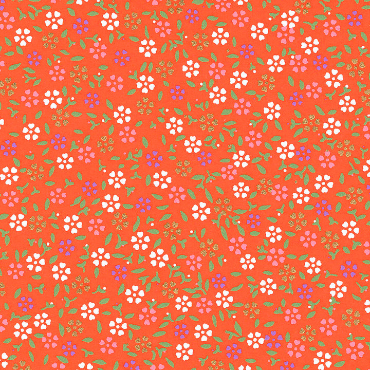 carré de 10cm par 10cm de papier japonais yuzen chiyogami au motif de mini fleurs de cerisier sur fond rouge orange adeline klam (M964)