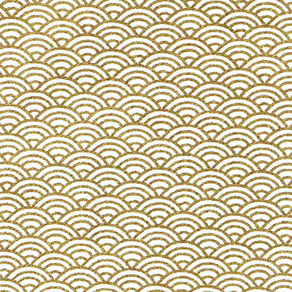 carré de 10cm par 10cm de papier japonais yuzen chiyogami aux motifs de petites vagues dans les tons dorés et blancs adeline klam (M444)