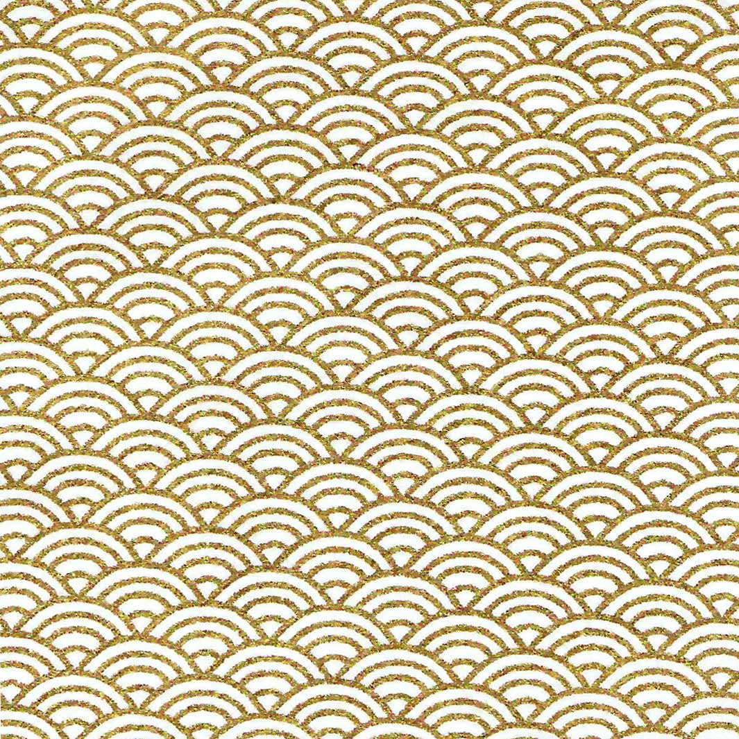 carré de 10cm par 10cm de papier japonais yuzen chiyogami aux motifs de vagues dans les tons dorés et blancs adeline klam (M444)