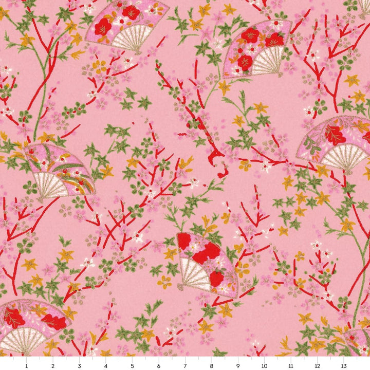 carré de 14cm par 14cm de papier japonais yuzen chiyogami aux motifs « 4 saisons » dans les tons roses, rouges, verts et jaunes adeline klam (M1055)