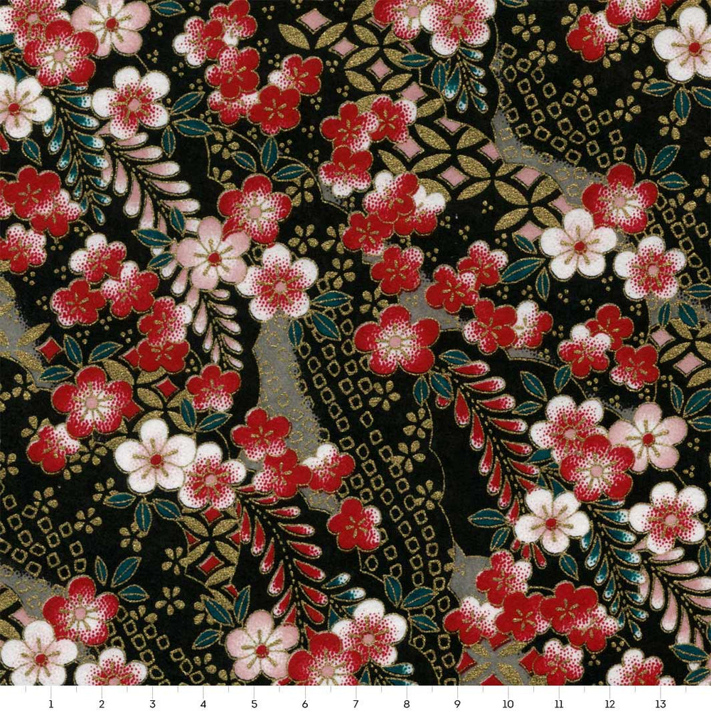carré de 14cm par 14cm de papier japonais yuzen chiyogami aux motifs de fleurs de prunier et nuages à motifs rouges, roses, noir, bleu canard et dorés adeline klam (M1019)