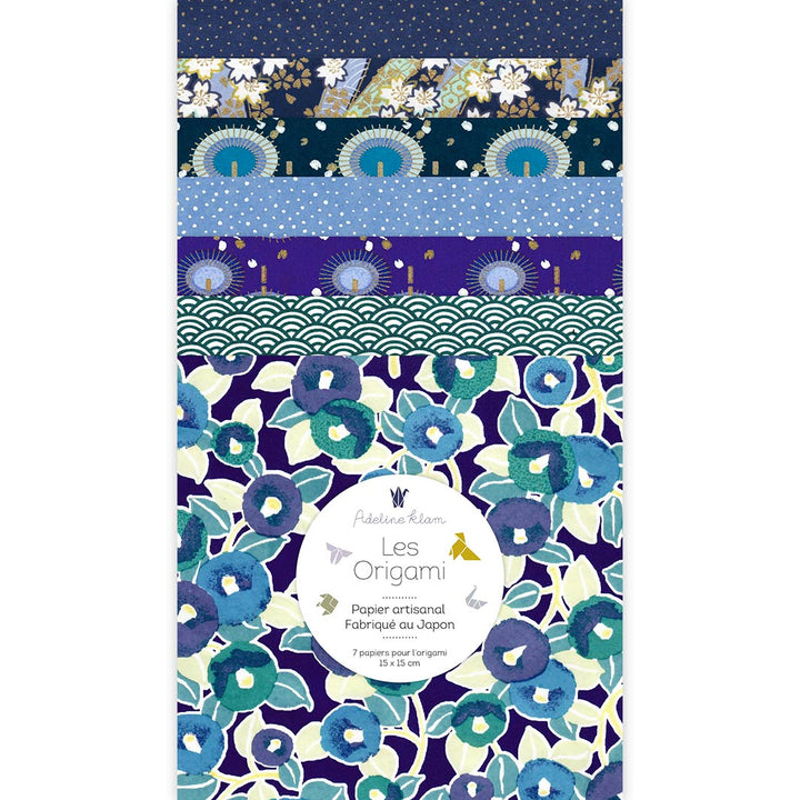 image packshot du set de 7 carrés de papiers japonais adeline klam de 15cm par 15cm dans les tons bleu nuit, bleu marine, bleu canard et verts « nocturne » (Z13) adeline klam