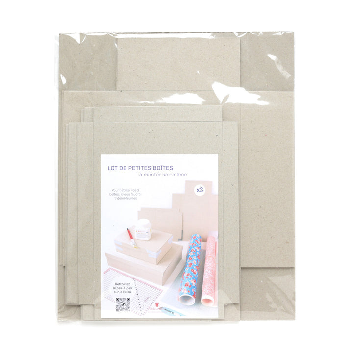 packaging d'un lot de 3 boîtes de rangement en carton gris petit modèle format A5