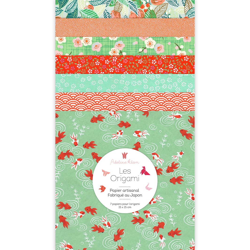 photo packshot du set de 7 carrés de papiers japonais adeline klam de 15cm par 15cm dans les tons vert d'eau et vert clair, orange et rouges « verveine pêche » (K4)
