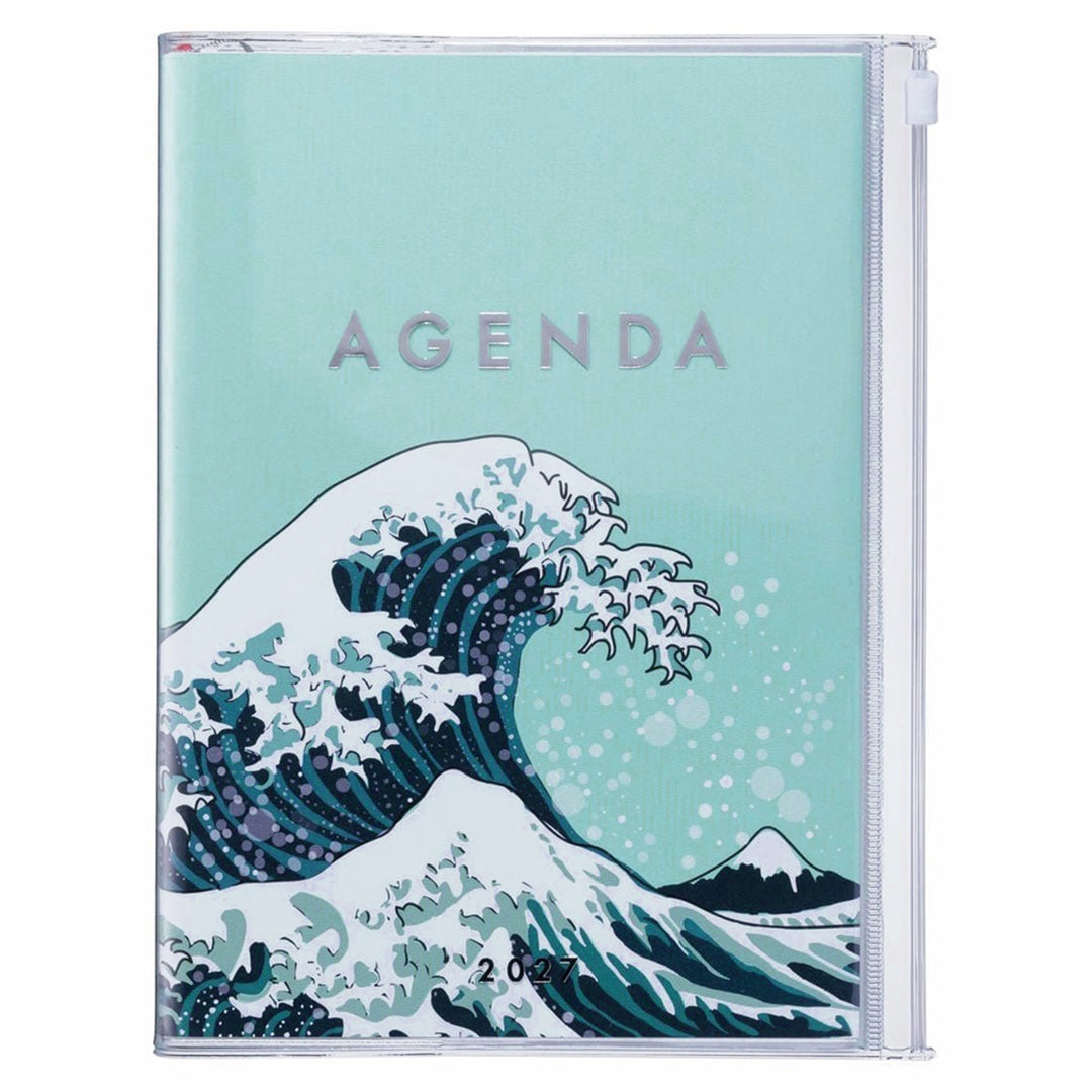 photo packshot de l'agenda 2026/2027 (16 mois) au format A5 de la marque mark's avec un motif de vague d'hokusai dans les tons vert d'eau 