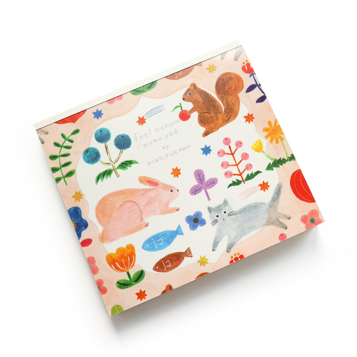photo packshot de biais du bloc-notes de 120 feuilles « feel nature » par Aiko Fukawa pour Cozyca Products