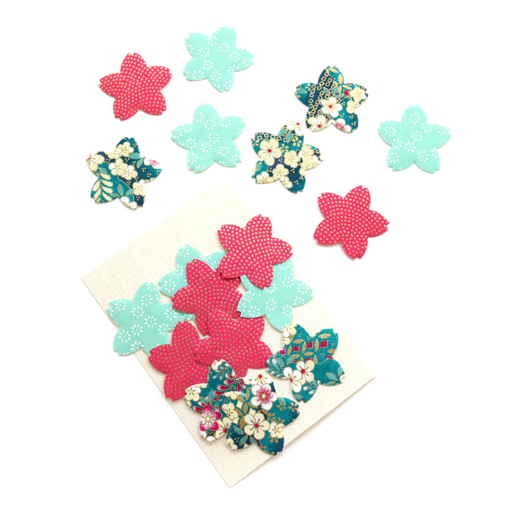 photo packshot du lot de 18 stickers sakura en papier japonais adeline klam dans les tons vert d'eau, rouge rose et bleu canard « hibicus »