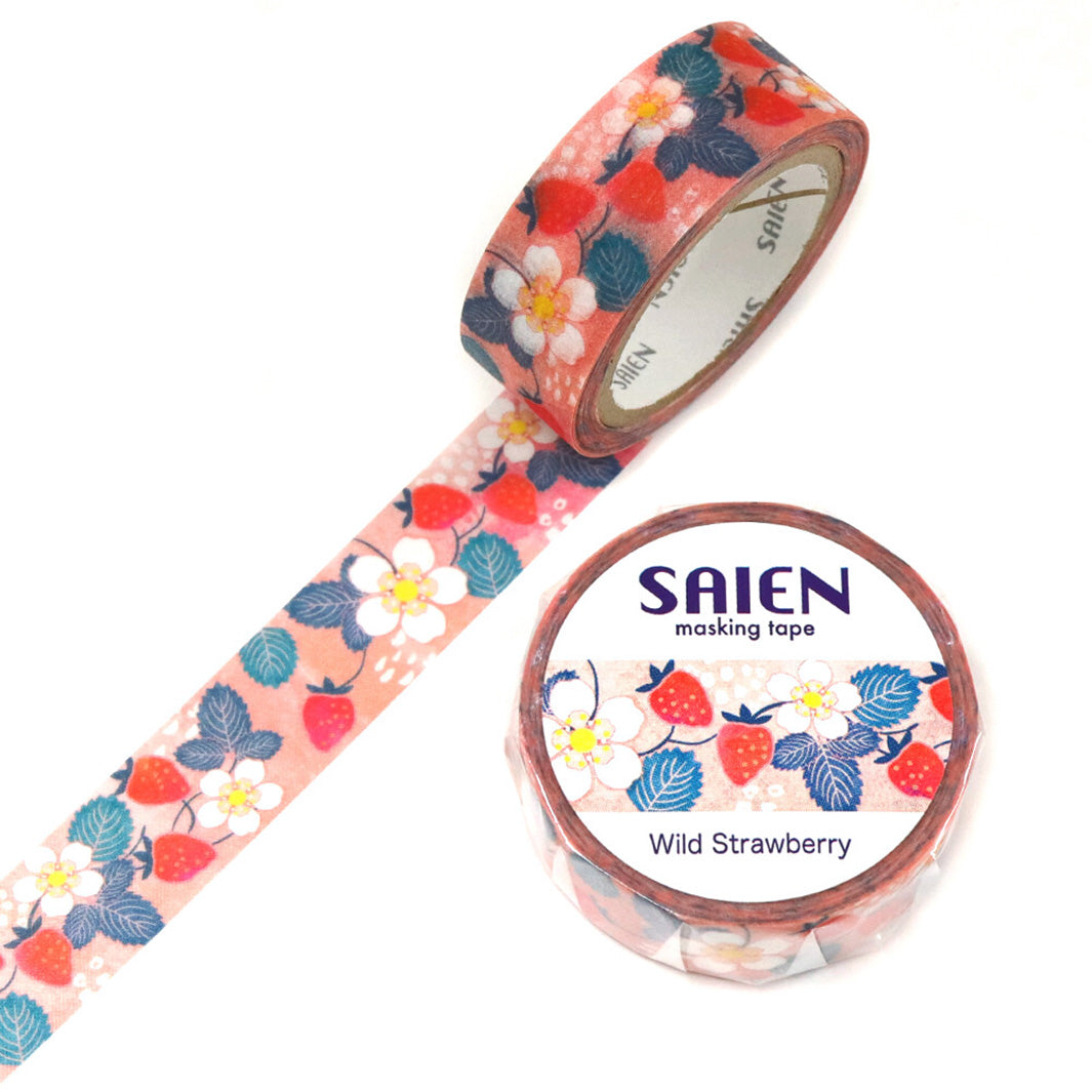 photo packshot d'un masking tape au motifs de fraisiers sauvages dans les tons roses, bleus et jaunes