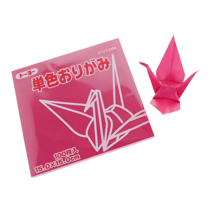 photo packshot du packaging et d'une grue montée du set de 100 papiers origami unis violet pourpre toyo