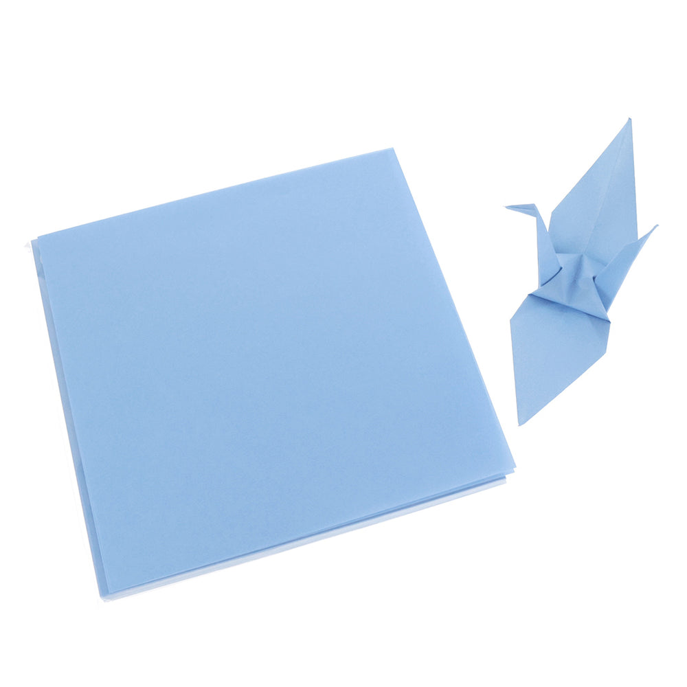 photo packshot des papiers et d'une grue montée du set de 100 papiers origami unis bleu bleuet toyo