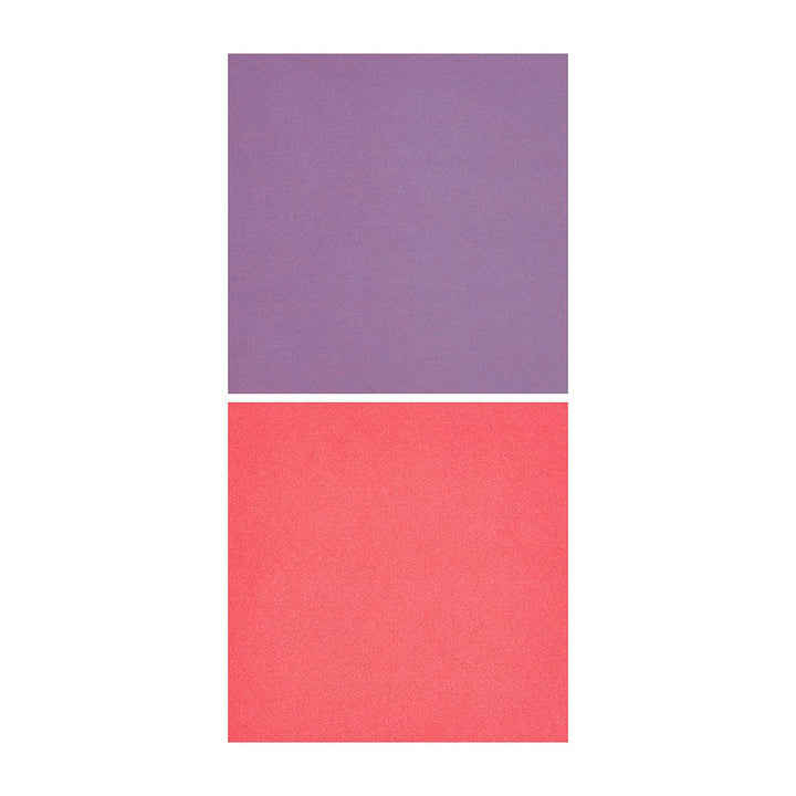 photo packshot de la sélection de couleurs du set de 100 papiers origami unis bicolores dans des tons pastels de 15cm par 15cm rico design