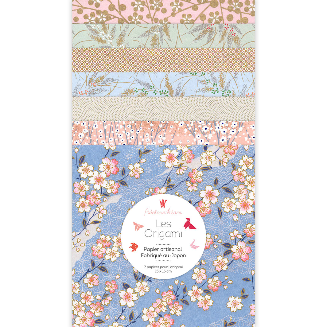 photo packshot du set de 7 carrés de papiers japonais adeline klam de 15cm par 15cm dans les tons rose, bleu et vert d'eau clair et or « dragée » (C7)