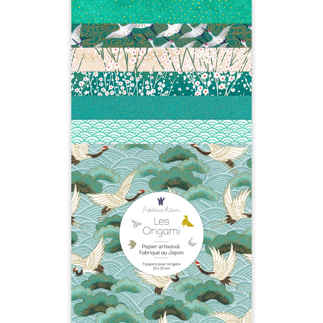 photo packshot du set de 7 carrés de papiers japonais adeline klam de 15cm par 15cm dans les tons vert d'eau, vert menthe, bleu turquoise, bleu canard et vert « pin » (I5)