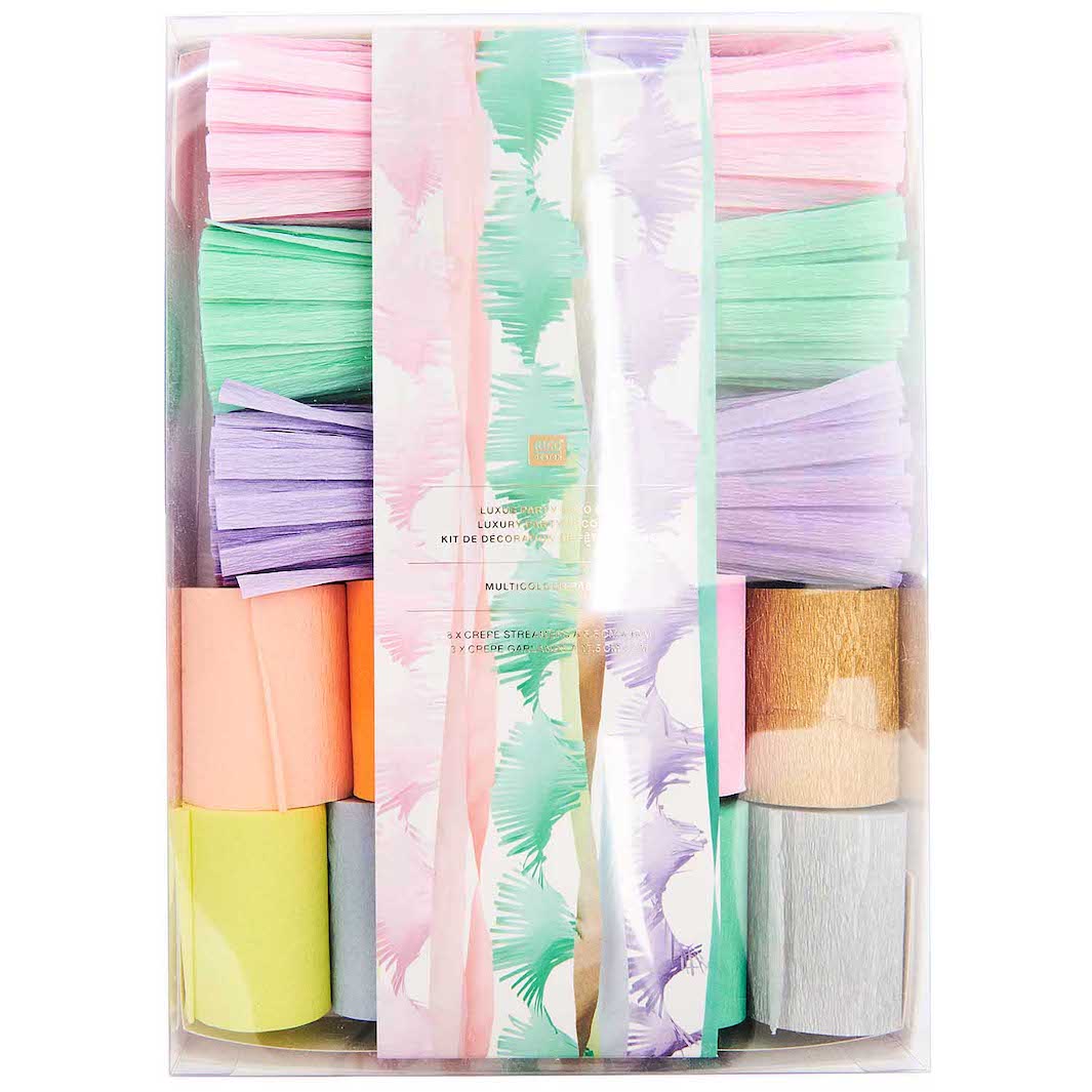 photo packshot vue de face du packaging du kit de décorations de fête en papier crépon multicolores rico design