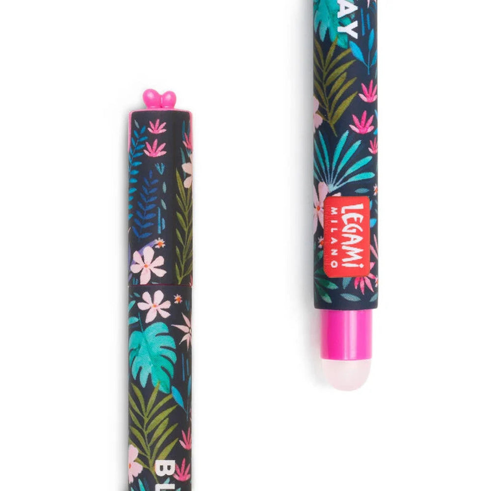 photo packshot zoomée du stylo gel effaçable aux motifs de fleurs et feuillages tropicaux et son pot de miel à l'encre turquoise et à la pointe 0,7mm legami