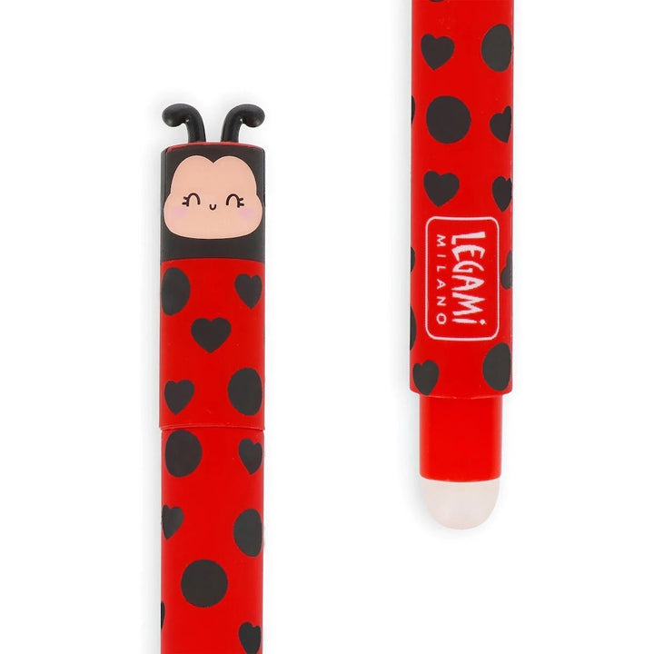photo packshot zoomée du stylo gel effaçable en forme de coccinelle rouge et noire à l'encre rouge et à la pointe 0,7mm legami