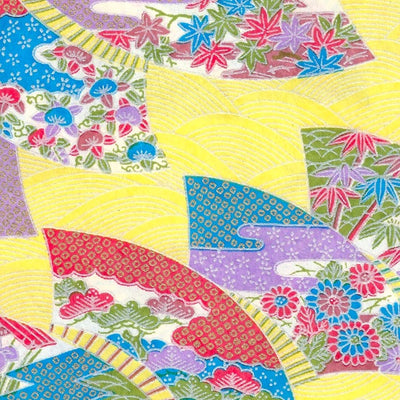 Papier Japonais - Eventails multicolores sur fond jaune avec des vagues - M454-Papier japonais-AdelineKlam