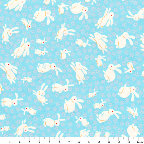 Papier Japonais - Lapins blancs et petites fleurs sur fond bleu pâle - M482-Papier japonais-AdelineKlam