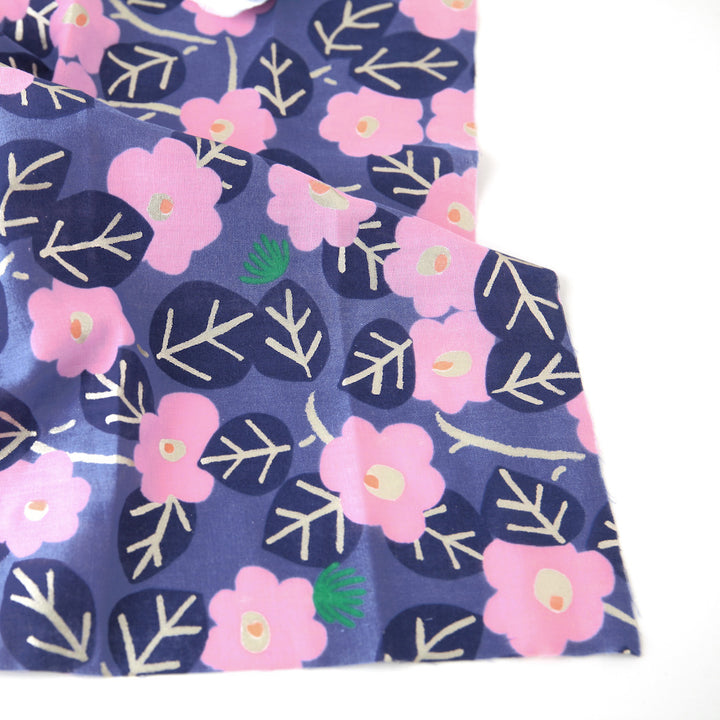 Cotton Fabric - Large Flowers - Pink, Mauve and Violet - T431