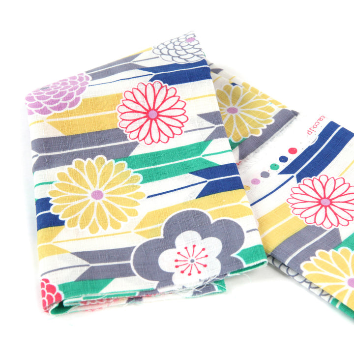 Tissu Japonais - Flèches, Chrysanthèmes et Fleurs de Prunier - Jaune, Gris, Bleu, Vert, Fuschia et Violet - T473