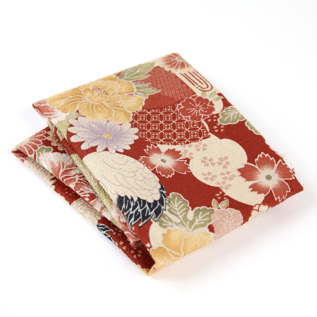 Tissu Japonais - Grues, Fleurs et Ellipses - Rouge Brique, Beige, Vert et Bleu Ciel - T474