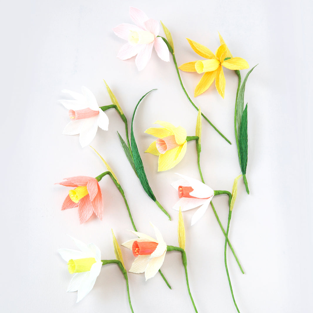 Daffodil Bouquet Kit in Crepon - Yellow, Orange, Coral and Green