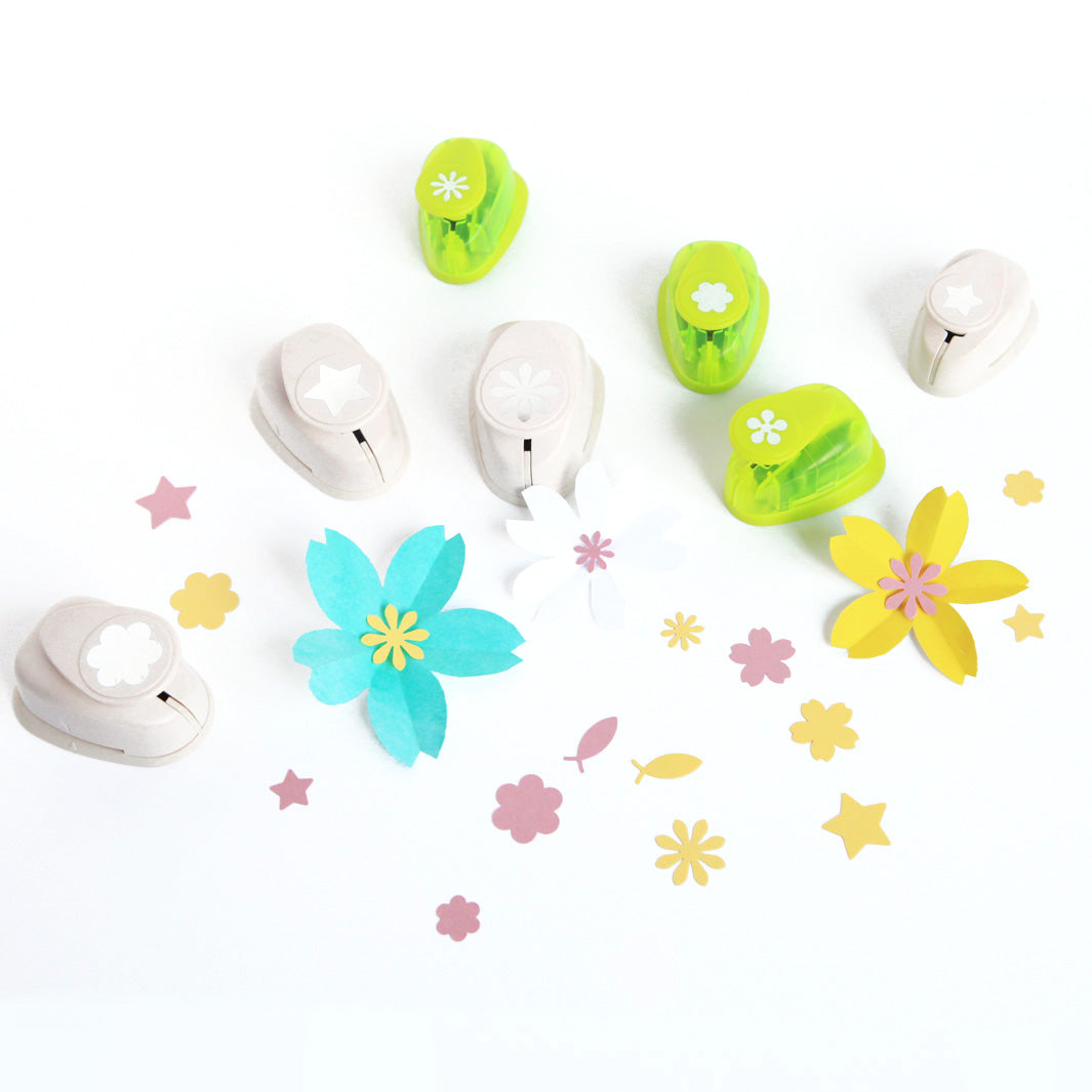 Hole punch - Cherry Blossom - 16mm (green)