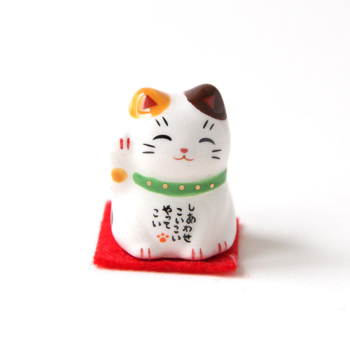 Petit Grigri Cat - Maneki-Neko - Speckled, Brown &amp; Red