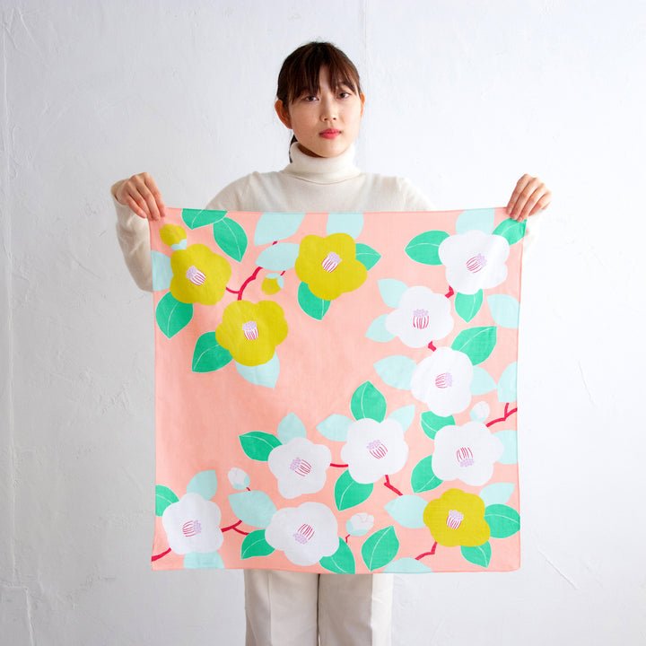 Furoshiki - Camellias - Salmon Pink - Adeline Klam - 70x70cm