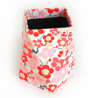 Pot à crayons Papier japonais Fleurs de prunier roses et rouge Fond Blanc - M451